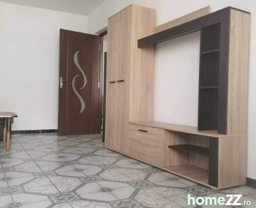 De vanzare apartament 3 camere 49.000 euro