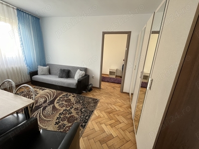 Închiriez apartament 2 camere 1150 lei negociabil