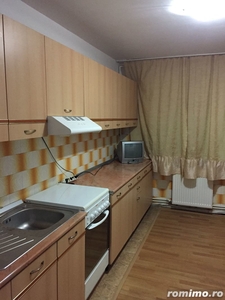 Închiriez apartament 3 camere decomandat in Deva, etaj 1, suprafata 70 mp, zona I Corvin,