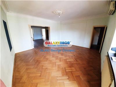 Vanzare apartament 4 camere 130mp , garaj 17mp Zona Piata Romana