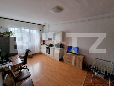 Apartament 2 camere, 41 mp, orientare estica, zona Lombului