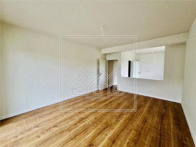 Apartament 2 camere, finisat la cheie, aer conditionat (NCL-33D-Mi)