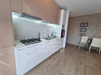 Apartament 2 camere, loc de parcare, centrala proprie, Aradului. Lux!