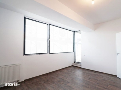 Apartament 2 Camere+Curte Decomandat Zona Aparatorii Patriei