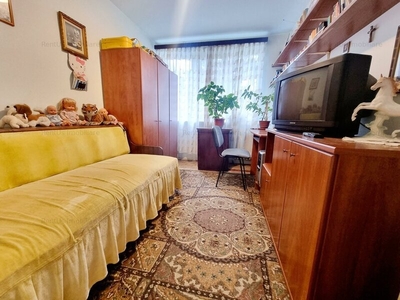 Apartament 3 camere Aleea Secuilor, metrou Piata Sudului