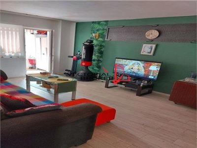 Apartament 3 camere, cu 2 balcoane bloc reabilitat TeiParcul Tei