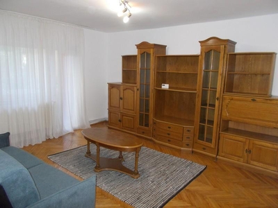 Apartament 3 camere decomandat, Timisoara, zona Dambovita, parter inalt, central gaz