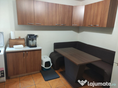 Apartament 3 camere situat in zona FALEZA NORD, BM-uri