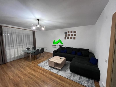 Apartament 3 camere,2 bai,loc parcare,zona Unirii/ Selimbar