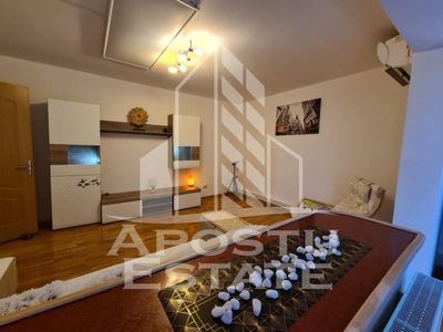 Apartament 4 camere, decomandat, etaj 1, zona Circumvalatiunii