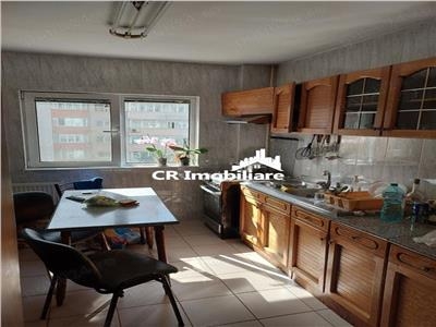 Apartament 4 camere, Mosilor