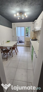 Apartament 4 camere spatios renovat recent Rahova