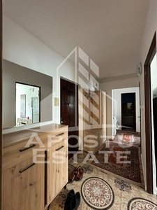 Apartament cu 2 camere, complet mobilat, zona Complex