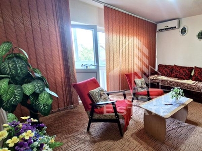 Apartament cu 2 camere si 2 balcoane, centrala proprie, zona Soarelui