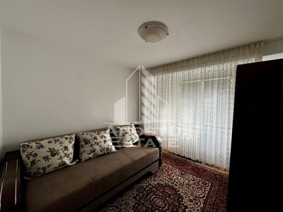 Apartament cu 3 camere ideal pentru studenti, in zona Complexului