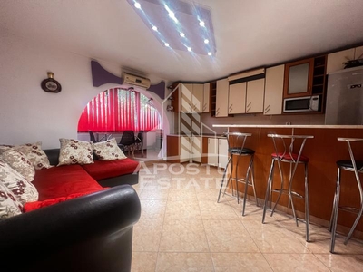 Apartament cu 4 camere, 3 dormitoare, parter, zona Telegrafului