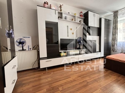 Apartament cu o camera, 32 mp, Zona UMT