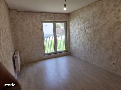 Apartament de 3 camere finisat,66 mp,zona eroilor