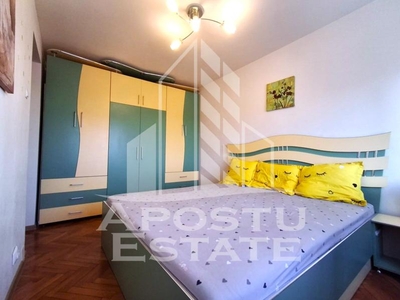 Apartament de Lux cu 3 Camere pentru Inchiriere pe Termen Lung