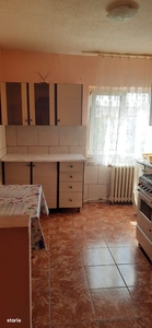 Apartament de vanzare 2 camere X Mare zona Rogerius