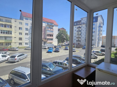 Apartament de vânzare str. Rusciorului - etaj 1 - 3 camere