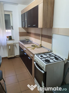 Inchiriez apartament 2 camere zona Romanilor - ID : RH-40855-property