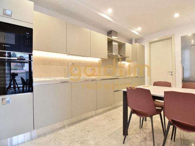 PRIMA CHIRIE/NOU/APARTAMENT PREMIUM/TERASA 200mp/PARCARE SUBTERANA/PRIMAVERII