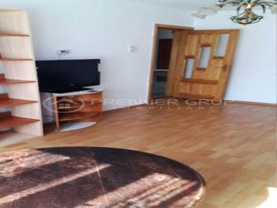 Apartament 3 camere, Podu de Fier, 60mp