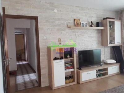 Apartament 3 camere Podul de Fier