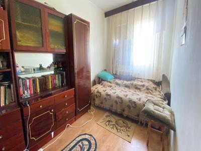 Apartament de vanzare, 3 camere, semidecomandat, 65 mp, Podu Ros, pasapoarte, Cod 152020