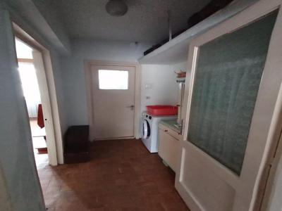 Apartament de vanzare cu 2 camere Gura Campului