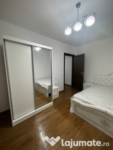 Aparatori Patriei apartament 3 camere