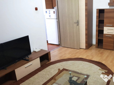 Apartament 2 cam 4 min Lujerului Militari