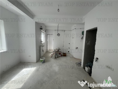 Apartament 2 camere, 2 parcari si dependinte, Parc Carol