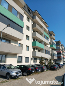 Apartament 2 camere boxa și loc de parcare central