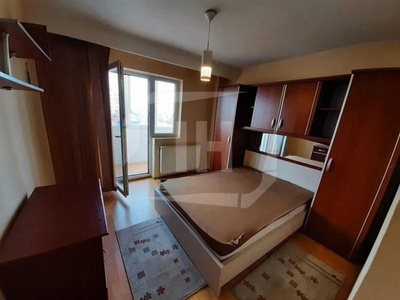 Apartament 2 camere, decomandat, Zona Aurel Vlaicu