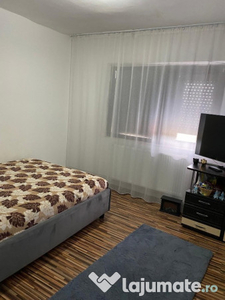 Apartament 2 camere în zona mall