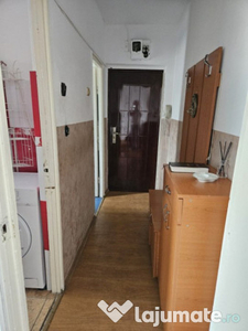 Apartament 2 camere semidecomandat, Calea Cisnadiei