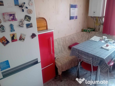 Apartament 3 Cam 75mp Piata Darmanesti etaj 1 decomandat centrala