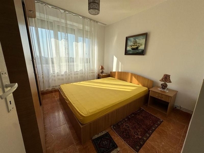 Apartament 3 camere de inchiriat, Centru zona Libelula