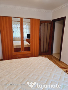 Apartament 3 camere dec.etaj 3, cu lift, faleza Dunarii