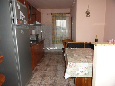 Apartament 3 camere decomandat etaj 3 renovat, mobilat