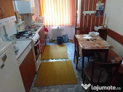 Apartament 3 Camere Orhei pretabil birou locuit 75mp etaj parter 2 bai