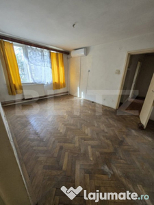 Apartament 3 camere, semidecomandat, 65 mp, zona 8 Mai