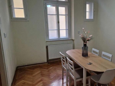 Apartament central 130 mp