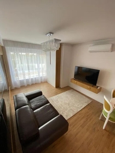 Apartament cu 2 camere de inchiriat