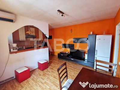 Apartament cu 3 camere de vanzare zona Mihai Viteazul din Si