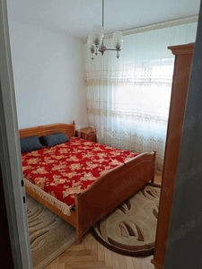 Apartament cu 3 camere decomandat, parcare