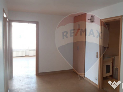 Apartament cu 4 camere de închiriat în zona Dorobanti