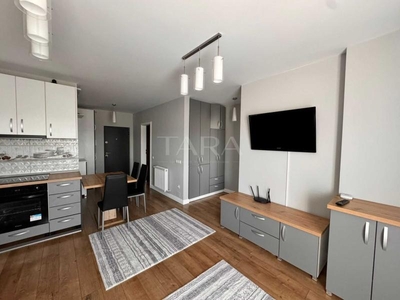 Apartament cu doua camere de inchiriat